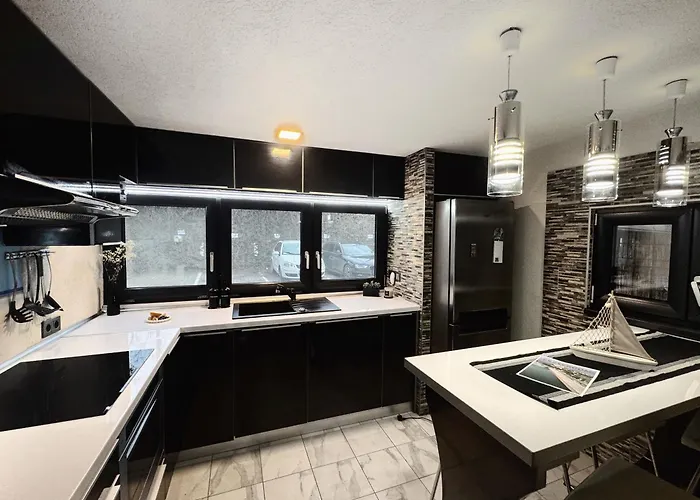 Restonthelake * Esztergom